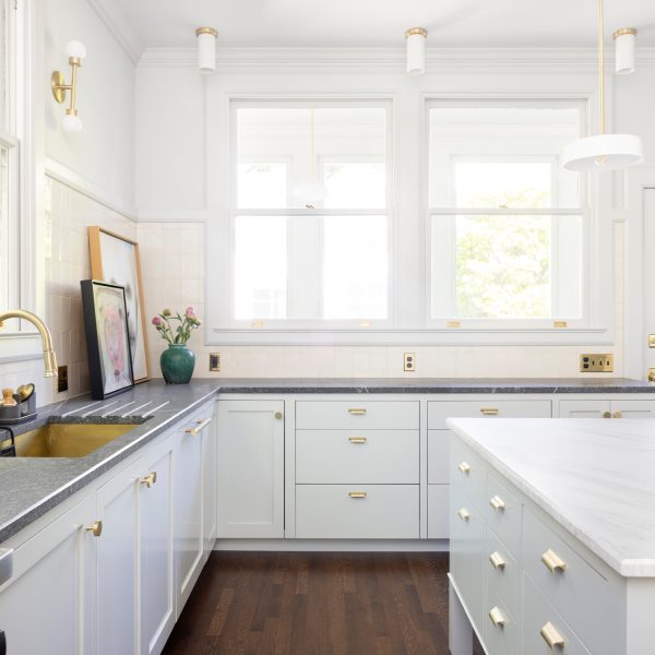 Transitional Kitchen Remodel by Alpha StoneWorks, Inc. project photo